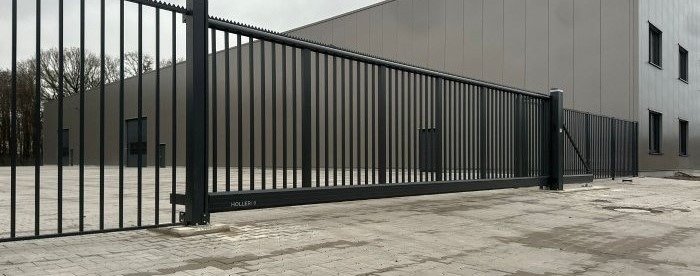 Industriezaun & Schiebetore